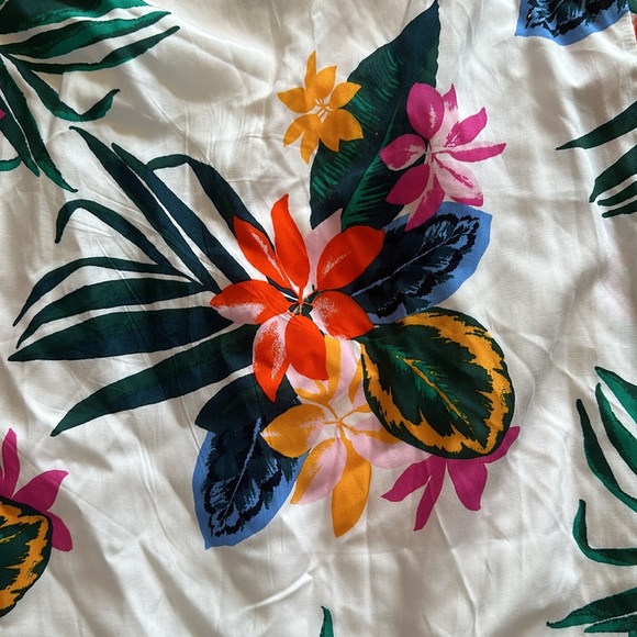 Old Navy Floral Dress - Picture 7 of 9